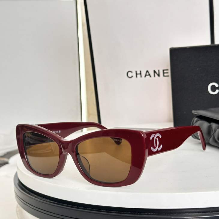 Picture of Chanel Sunglasses _SKUfw76720550fw